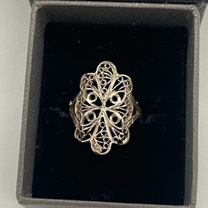 ☀️SALE☀️ Sterling Silver design ring
